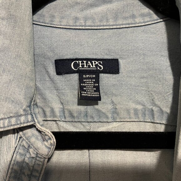 Chaps Women’s Tencel Long Sleeve Chambray Shirt - Picture 3 of 4